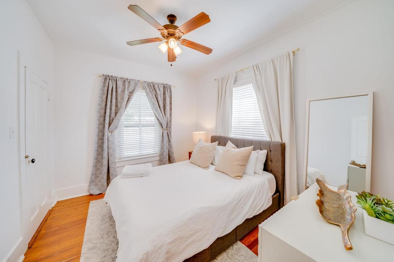 Updated Early 1900S 2Br Cottage Walking Distance To Downtown With Onsite Parking Saint Augustine Eksteriør billede