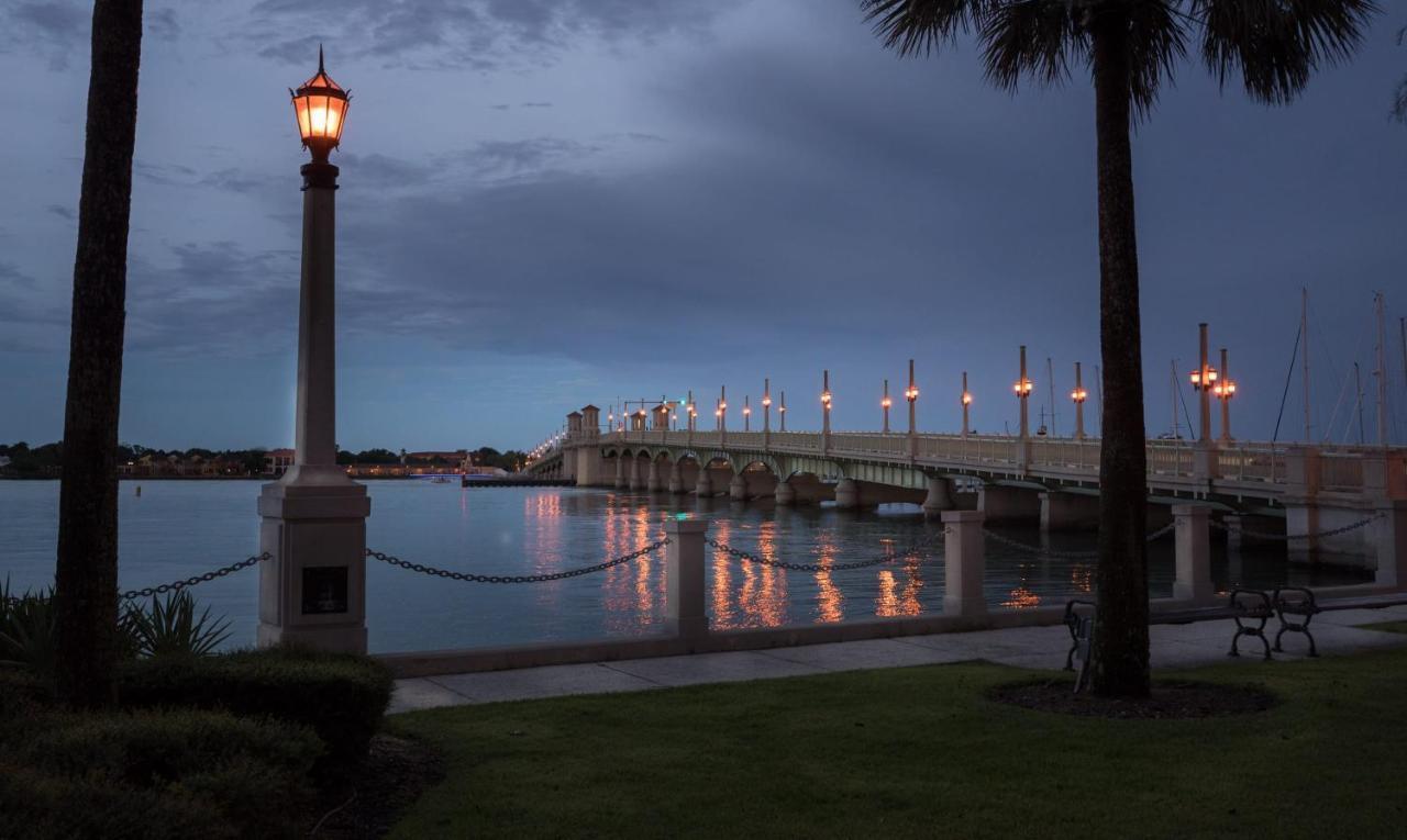 Updated Early 1900S 2Br Cottage Walking Distance To Downtown With Onsite Parking Saint Augustine Eksteriør billede